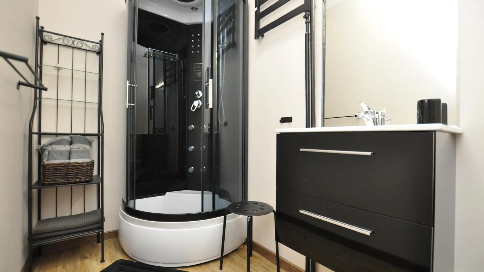 Sloneczny Apartament Przy Rynku Wroclaw Poland